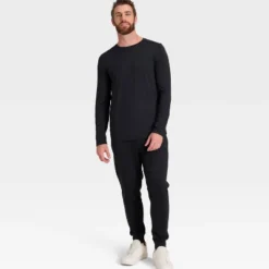 Men's Long Sleeve Soft Stretch T-Shirt - All In Motion™ -All In Motion GUEST 11b2d0fd ef2f 4a10 b56c b0113a069bd4