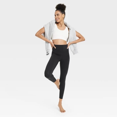 Women's Everyday Soft Ultra High-Rise 7/8 Leggings - All In Motion™ 6 Women's Everyday Soft Ultra High-Rise 7/8 Leggings - All In Motion™ - Image 4