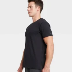 Men's Short Sleeve Performance T-Shirt - All In Motion™ -All In Motion GUEST 42eadb73 ead2 4330 8147 3a1f95d996f1