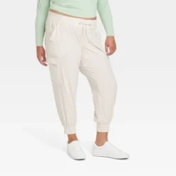 Women's Stretch Woven Tapered Cargo Pants - All In Motion™ -All In Motion GUEST 68b4628e da8e 42a0 99e7 53e7aeb5e25c