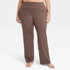 Women's Brushed Sculpt Curvy Pocket Straight Leg Pants 31.5" - All In Motion™ -All In Motion GUEST 700c8c8d 5f01 4d94 9891 404056d16102
