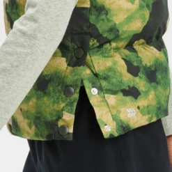 Boys' Puffer Vest - All In Motion™ Olive Green -All In Motion GUEST a19ad572 47b7 46f6 8062 ad8590b92e56 1