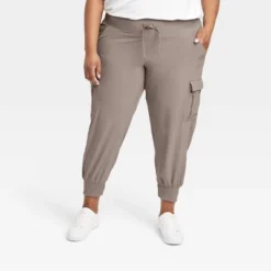 Women's Stretch Woven Tapered Cargo Pants - All In Motion™ -All In Motion GUEST bd8b68f8 b7bb 441c 8f2b 2c49afef597c